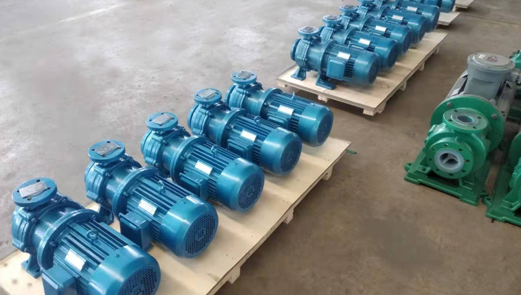 15 unités de pompes magnétiques chimiques résistantes à la corrosion en Malaisie